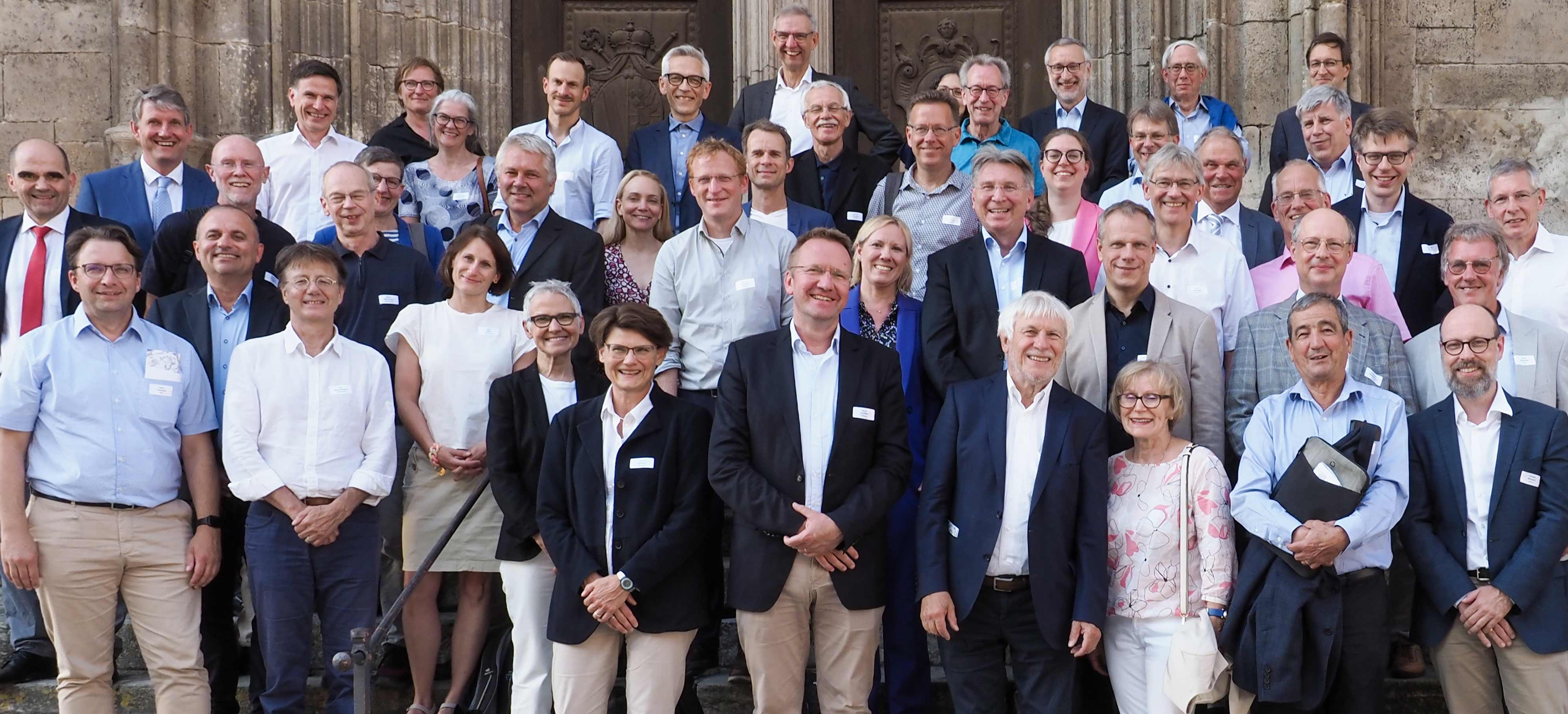 Symposium 2023, Gruppenbild (Foto: Armin Kurtz) 